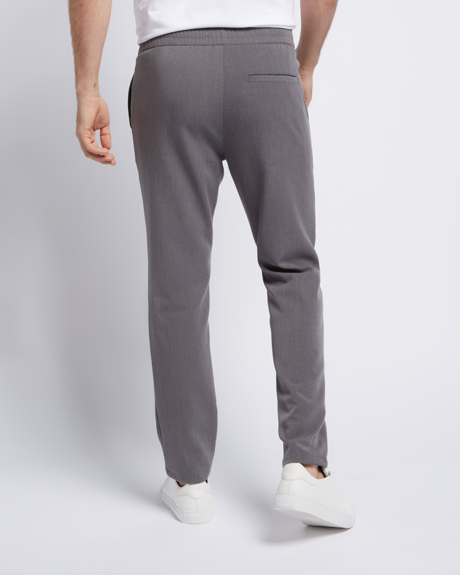 Relaxed Performance trousers grey