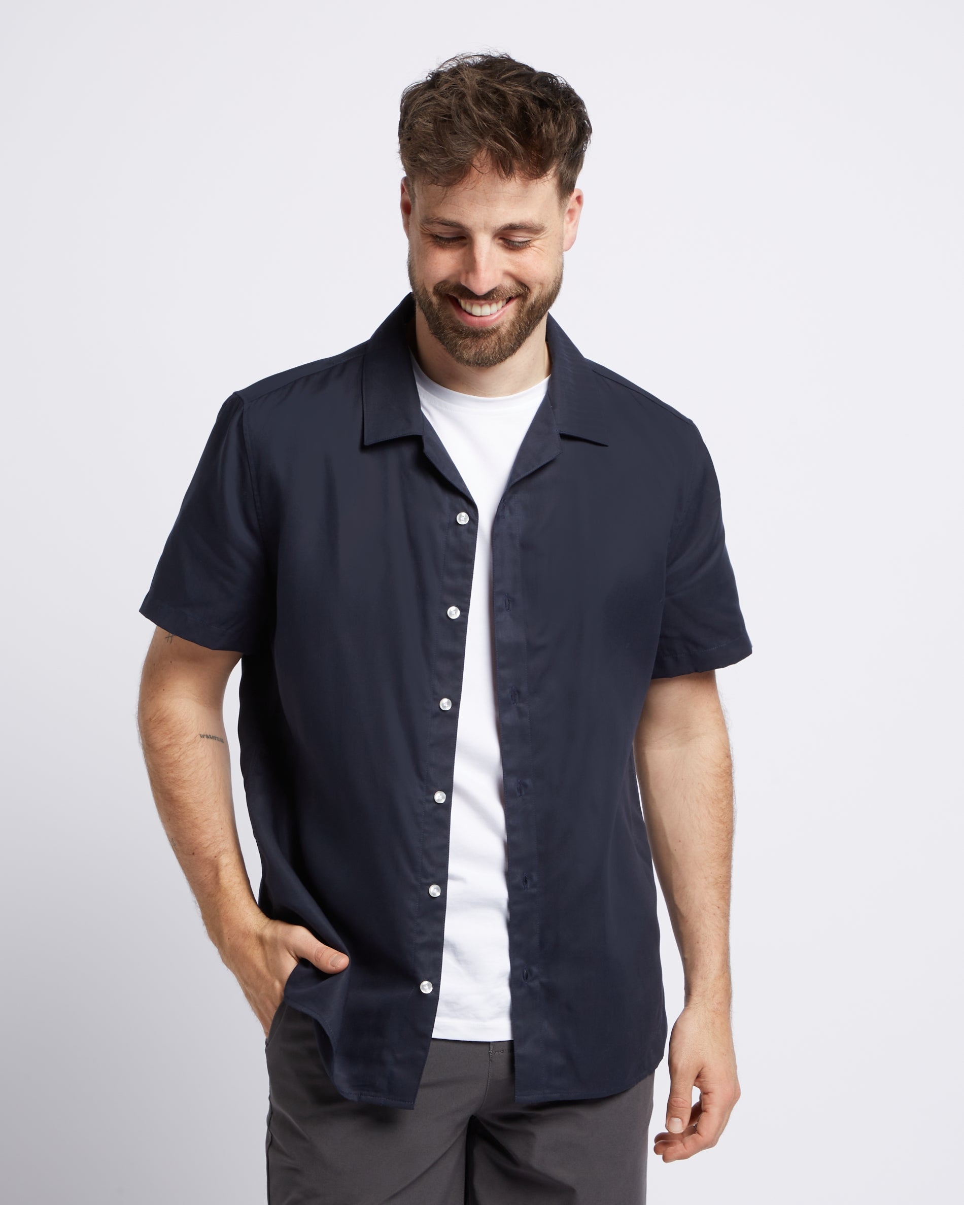 Short sleeve shirt on sale navy