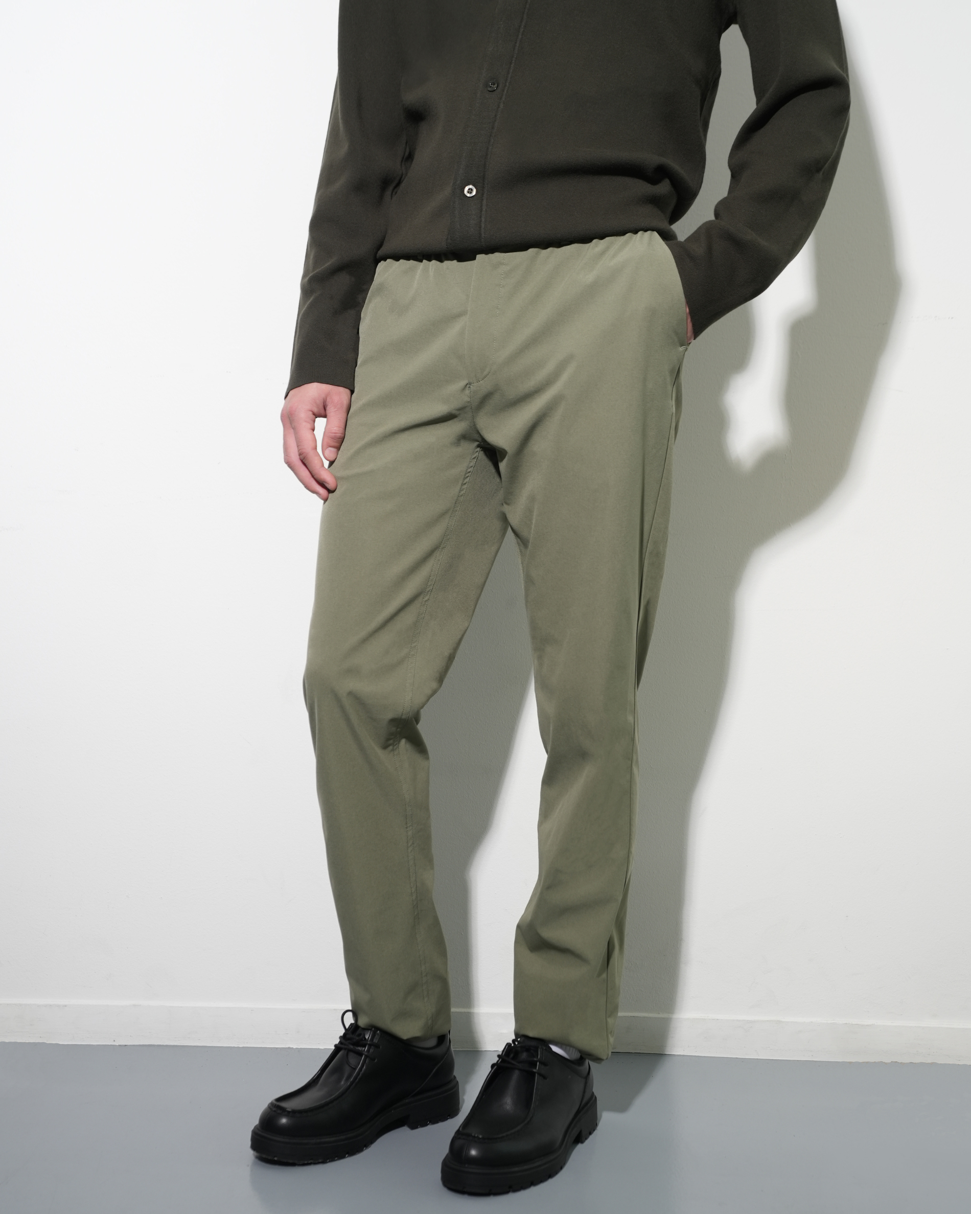 Performance trousers olive