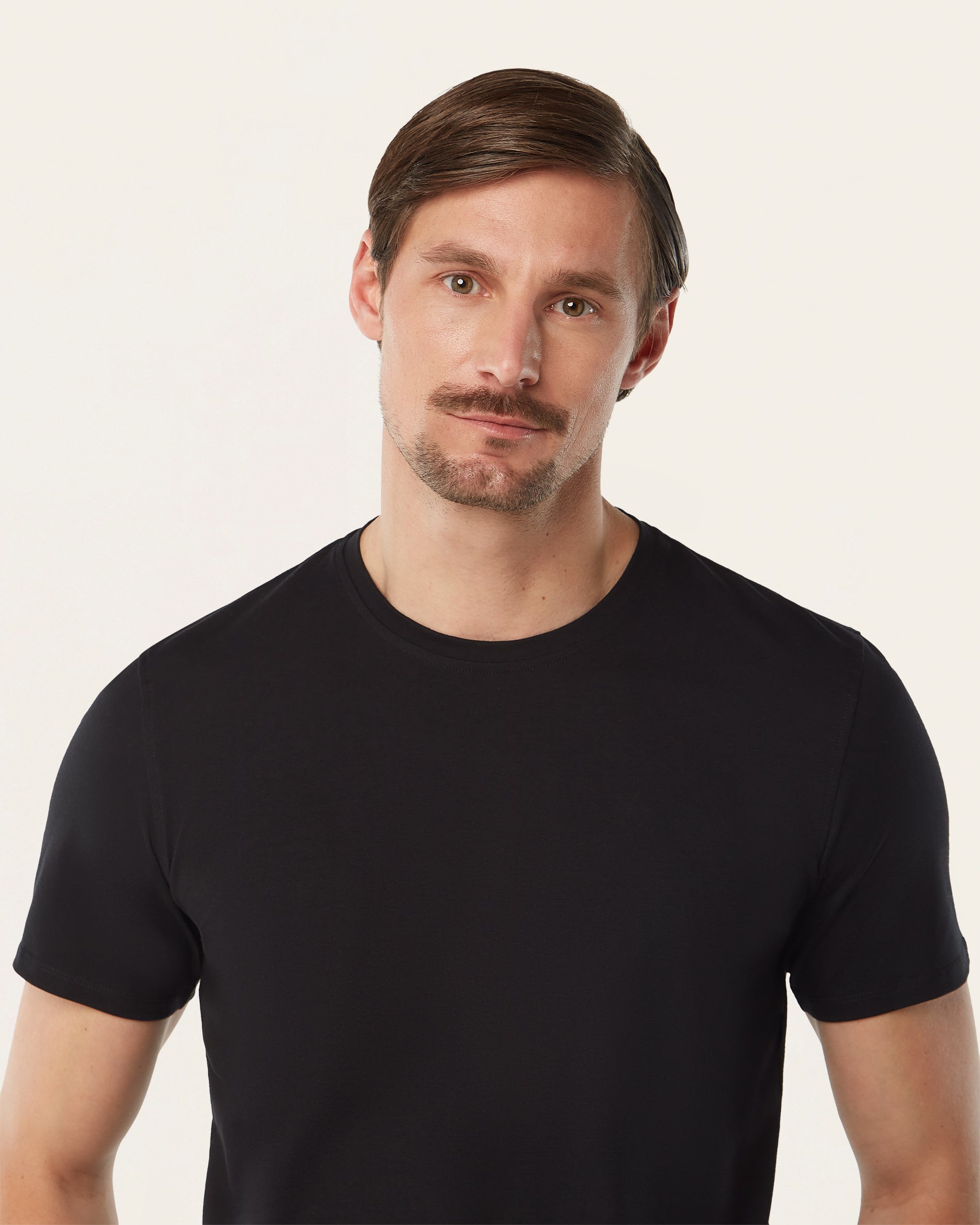 Seasonal t-shirt 2-pack bundle | Dark Green & Black