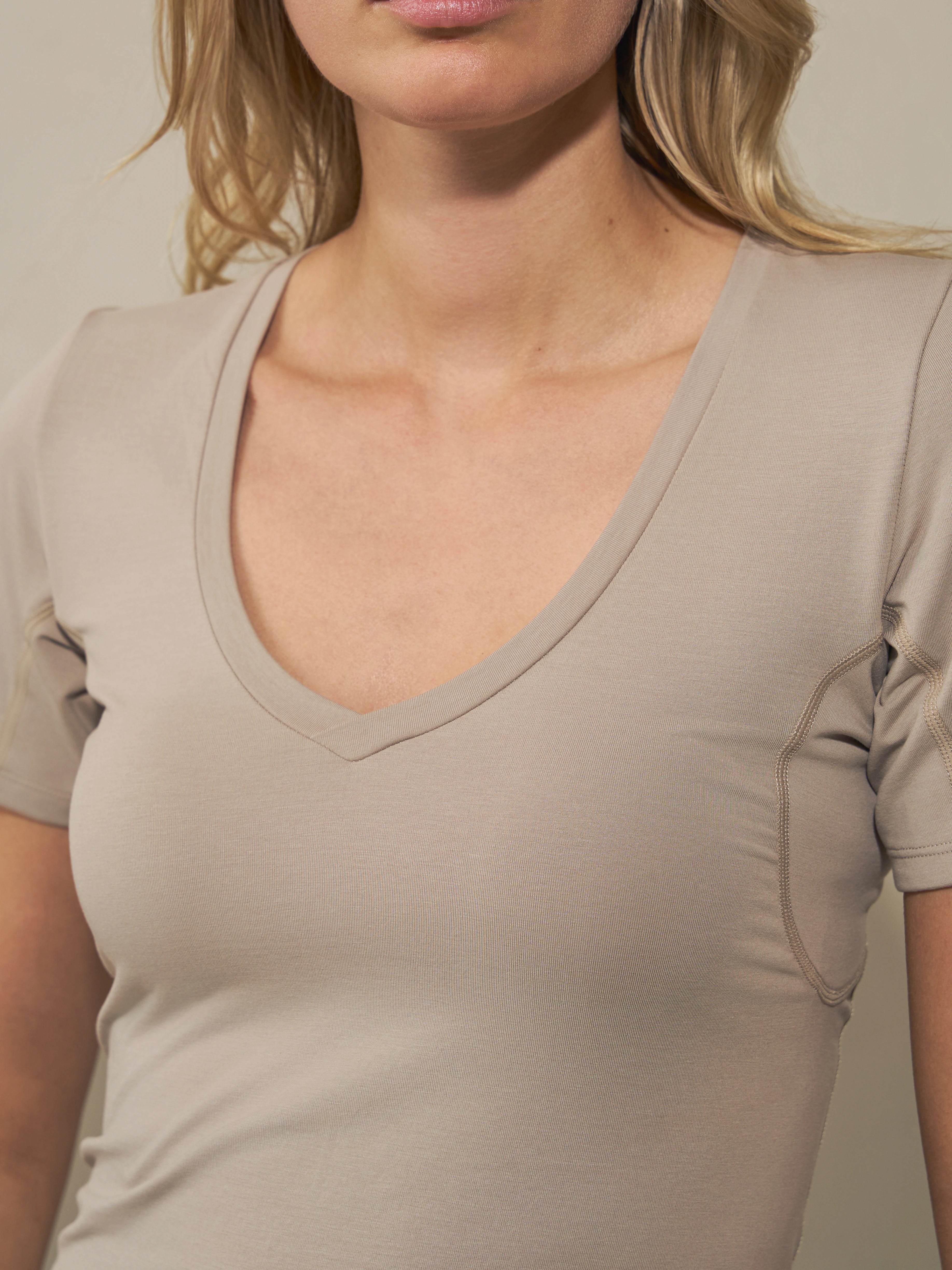 Sweat-proof undershirt - Khaki