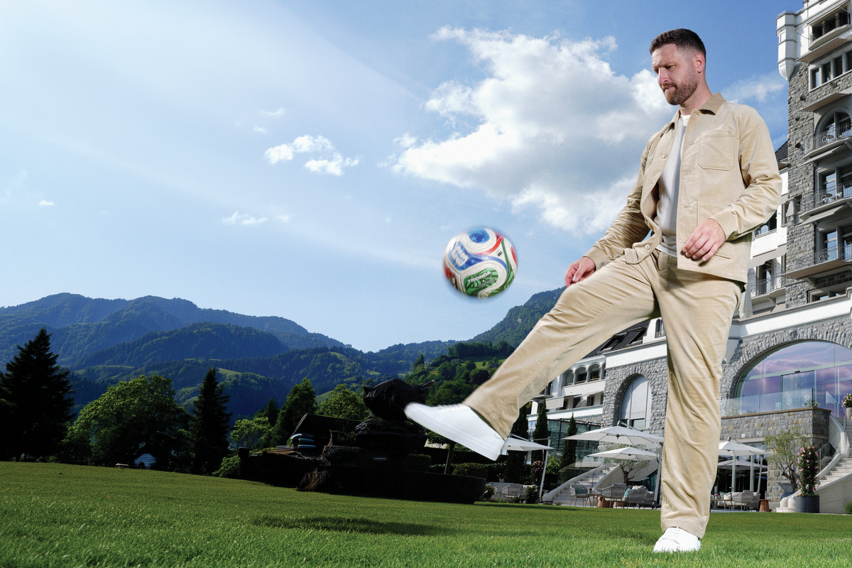 Shkodran Mustafi wearing the LABFRESH capsule collection