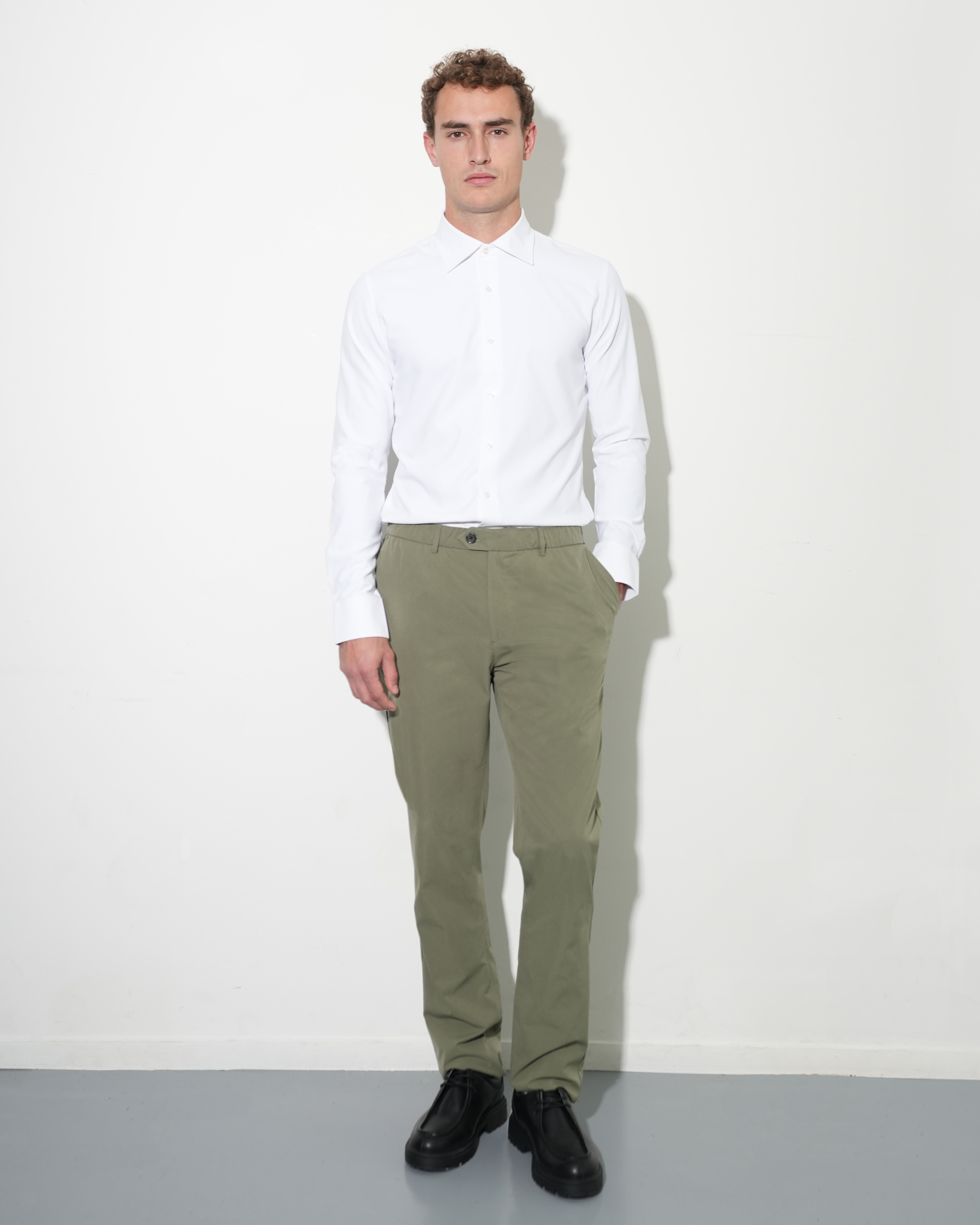Performance trousers olive