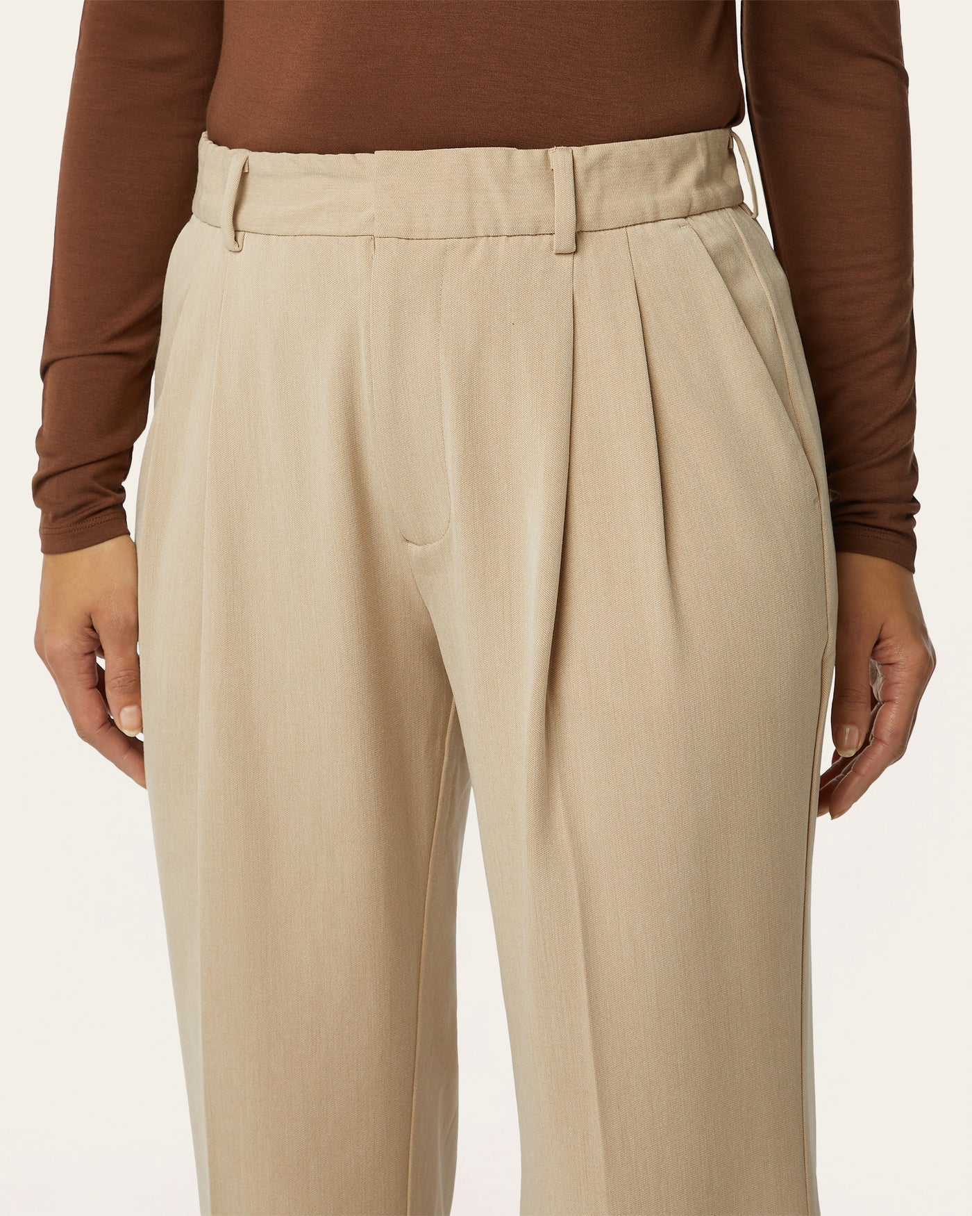 Pleated Signature wide pants - Sand