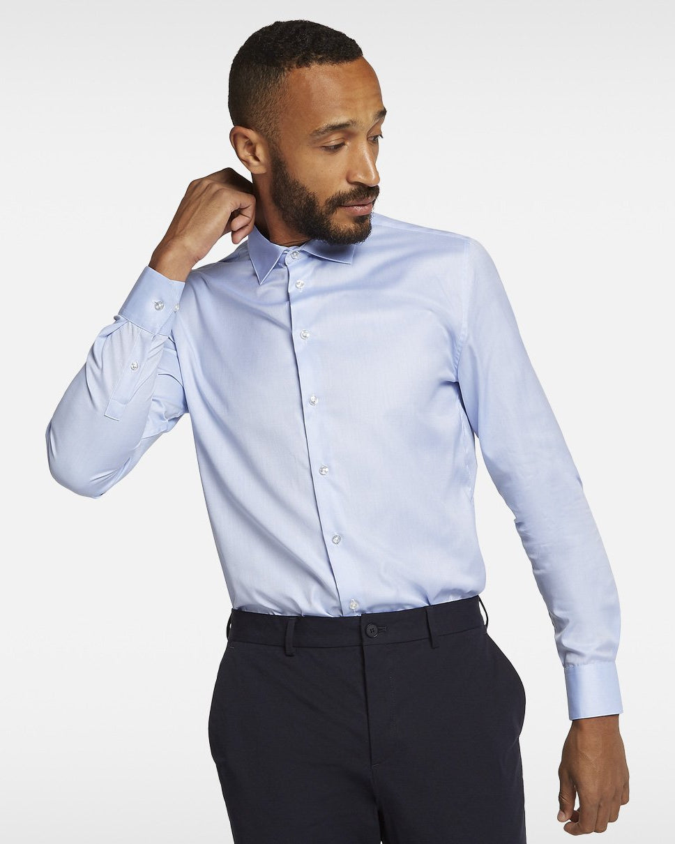 Prior tech: Classic shirt premium light blue
